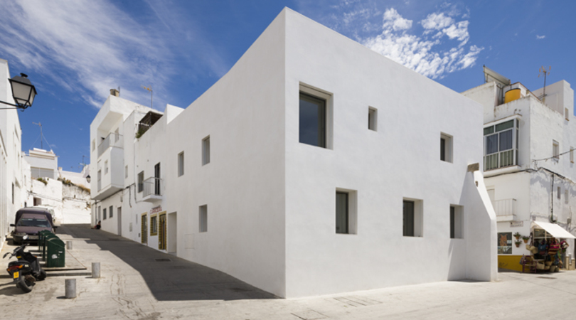 Rehabilitación de edificio para tres viviendas | Premis FAD 2014 | Arquitectura